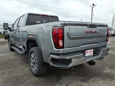 New 2026 GMC Sierra 2500 SLE w/ SLE Value Package; image 5