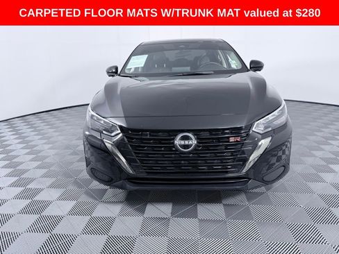 Used 2024 Nissan Sentra SR w/ SR Premium Package image 3