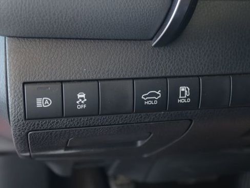 Used 2023 Toyota Camry SE image 24