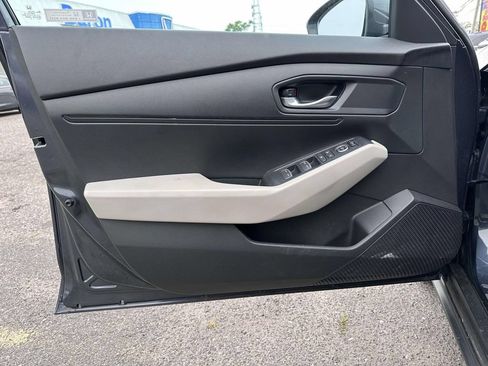 Used 2023 Honda Accord LX image 8