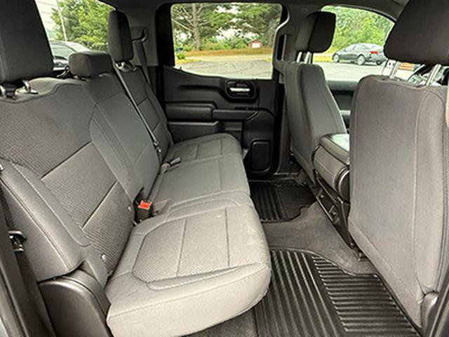 Used 2020 Chevrolet Silverado 1500 Custom w/ Custom Value Package AWD/4WD image 20