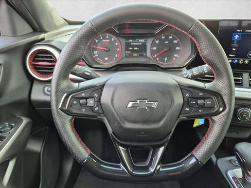 Certified 2024 Chevrolet Trax RS w/ Driver Confidence Package FWD image 14