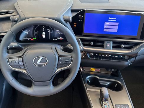 New 2026 Lexus UX 300h AWD image 11