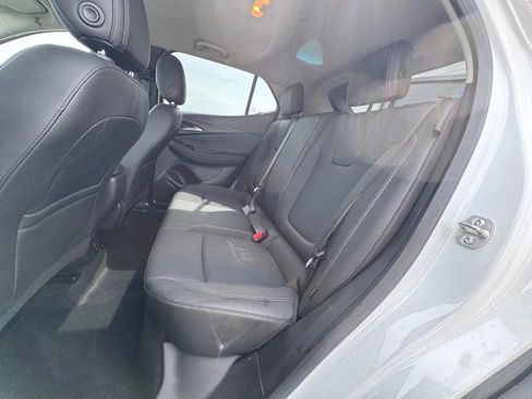 Used 2024 Buick Encore GX Preferred FWD image 28