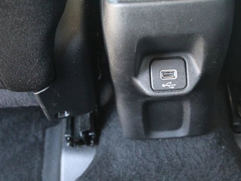 Used 2023 Jeep Renegade Trailhawk AWD/4WD image 22