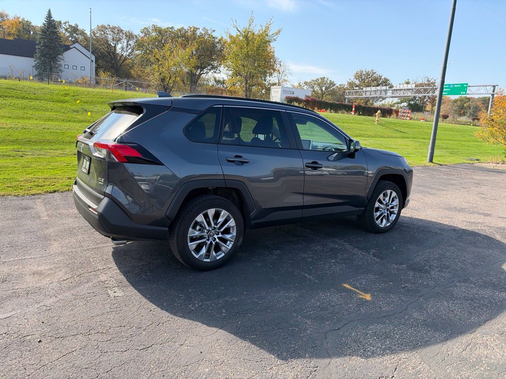 Used 2025 Toyota RAV4 XLE Premium w/ Weather Package AWD/4WD image 23