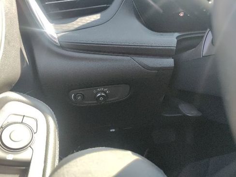 Used 2025 Buick Encore GX Preferred image 23