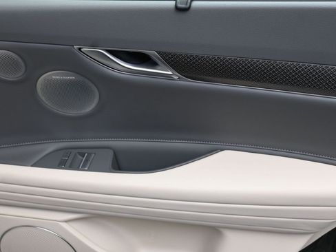 Used 2025 Genesis G80 3.5T Sport Prestige image 14