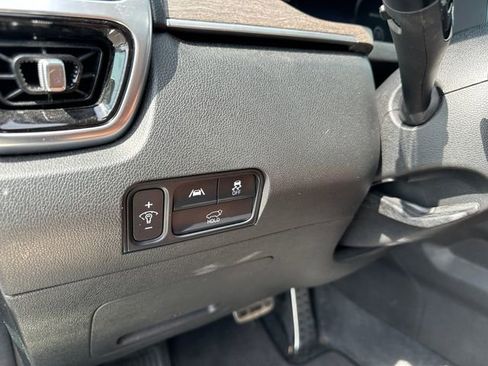 Used 2022 Kia Sorento SX Prestige w/ Rust Color Package image 25