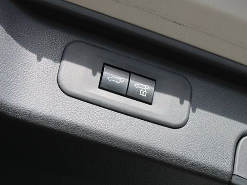 Used 2024 Toyota Grand Highlander AWD image 28