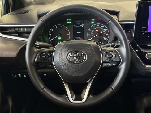 Used 2023 Toyota Corolla SE AWD/4WD image 17