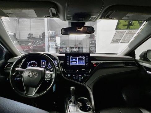 Used 2023 Toyota Camry SE FWD image 29