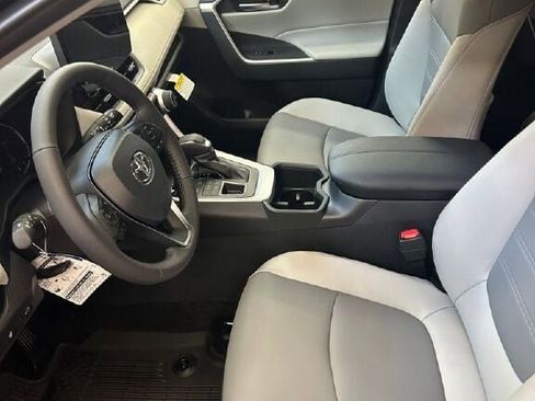 New 2025 Toyota RAV4 XLE Premium image 7