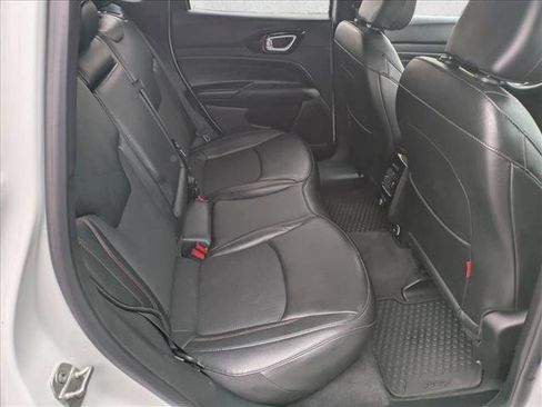 Used 2024 Jeep Compass Trailhawk AWD/4WD image 18