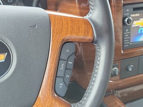 Used 2020 Chevrolet Express 2500 w/ Enhanced Convenience Package RWD image 15