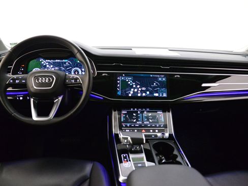 Used 2023 Audi Q7 2.0T Premium Plus w/ Premium Plus Package image 3