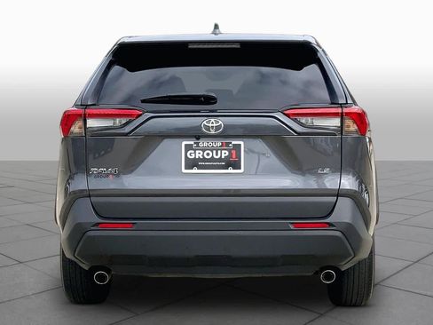 Used 2023 Toyota RAV4 LE FWD image 5