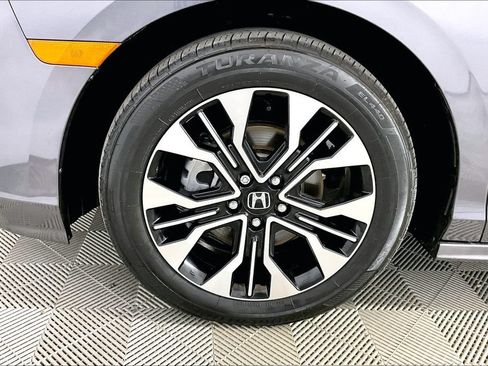 Used 2025 Honda Odyssey Elite image 7