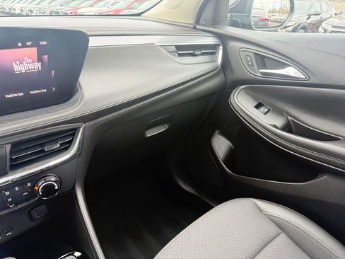 Used 2025 Buick Encore GX Preferred image 35