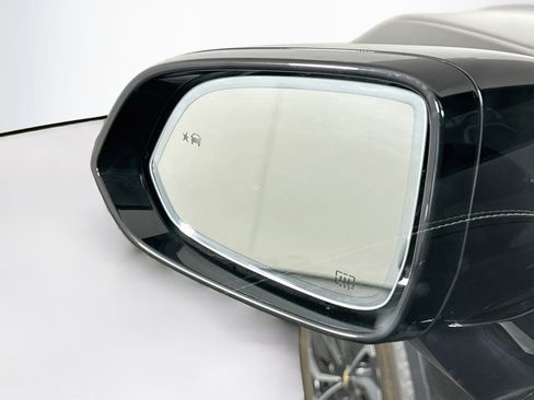 Used 2024 Chevrolet Blazer EV LT AWD/4WD image 16