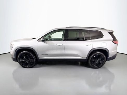 Used 2024 GMC Acadia Elevation w/ Black Edition FWD image 4