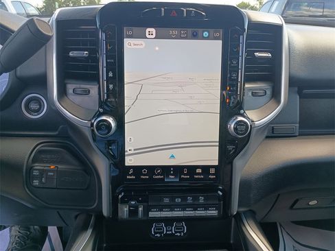 Used 2024 RAM 3500 Big Horn w/ Night Edition image 24