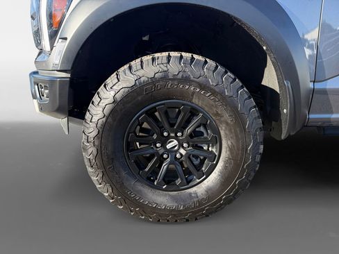 Used 2025 Ford F150 Raptor image 16
