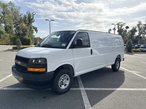 New 2026 Chevrolet Express 2500 Extended w/ Driver Convenience Package RWD image 7