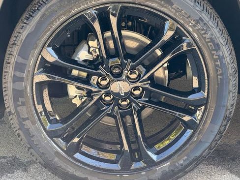 New 2026 Chevrolet Traverse LT w/ Driver Confidence Package image 14