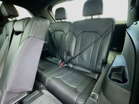 Used 2017 Audi Q7 2.0T Premium Plus w/ Premium Plus Package image 19