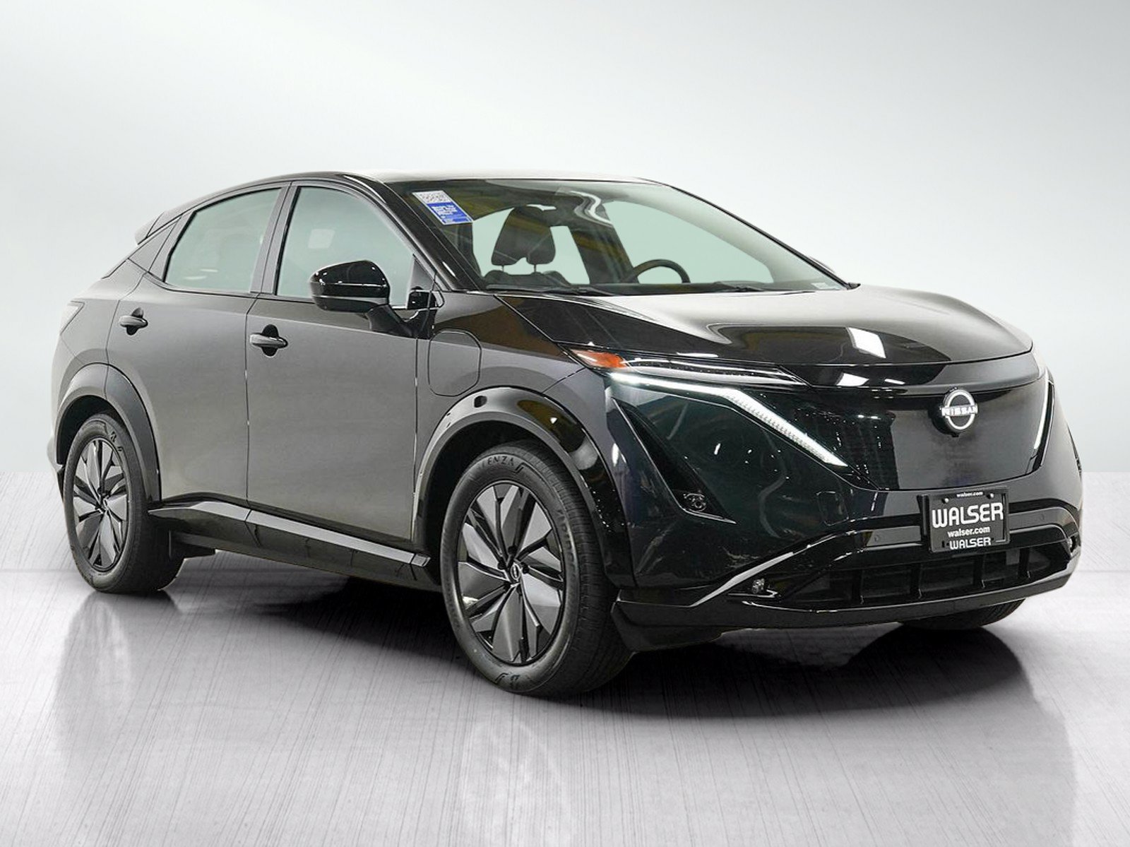 Used 2024 Nissan Ariya AWD image 8