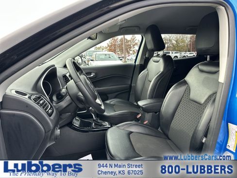 Used 2020 Jeep Compass Latitude image 10
