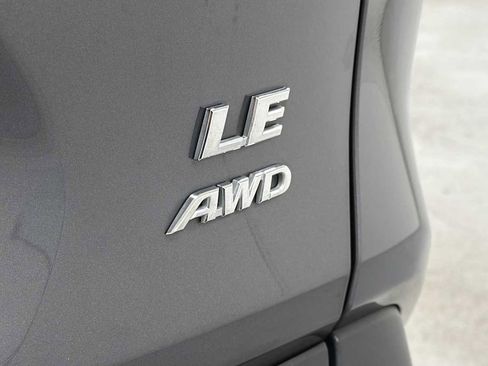 Certified 2022 Toyota RAV4 LE image 27
