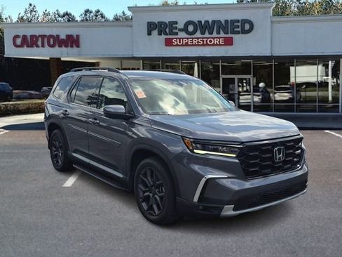 Used 2023 Honda Pilot Elite image 1
