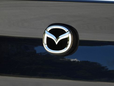 Used 2024 MAZDA MAZDA3 s FWD image 15