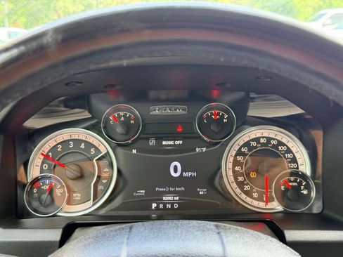 Used 2018 RAM 1500 Big Horn AWD/4WD image 41