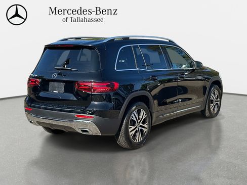 Used 2025 Mercedes-Benz GLB 250 image 5