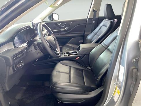 Used 2023 Lincoln Corsair AWD w/ Equipment Group 101A image 28