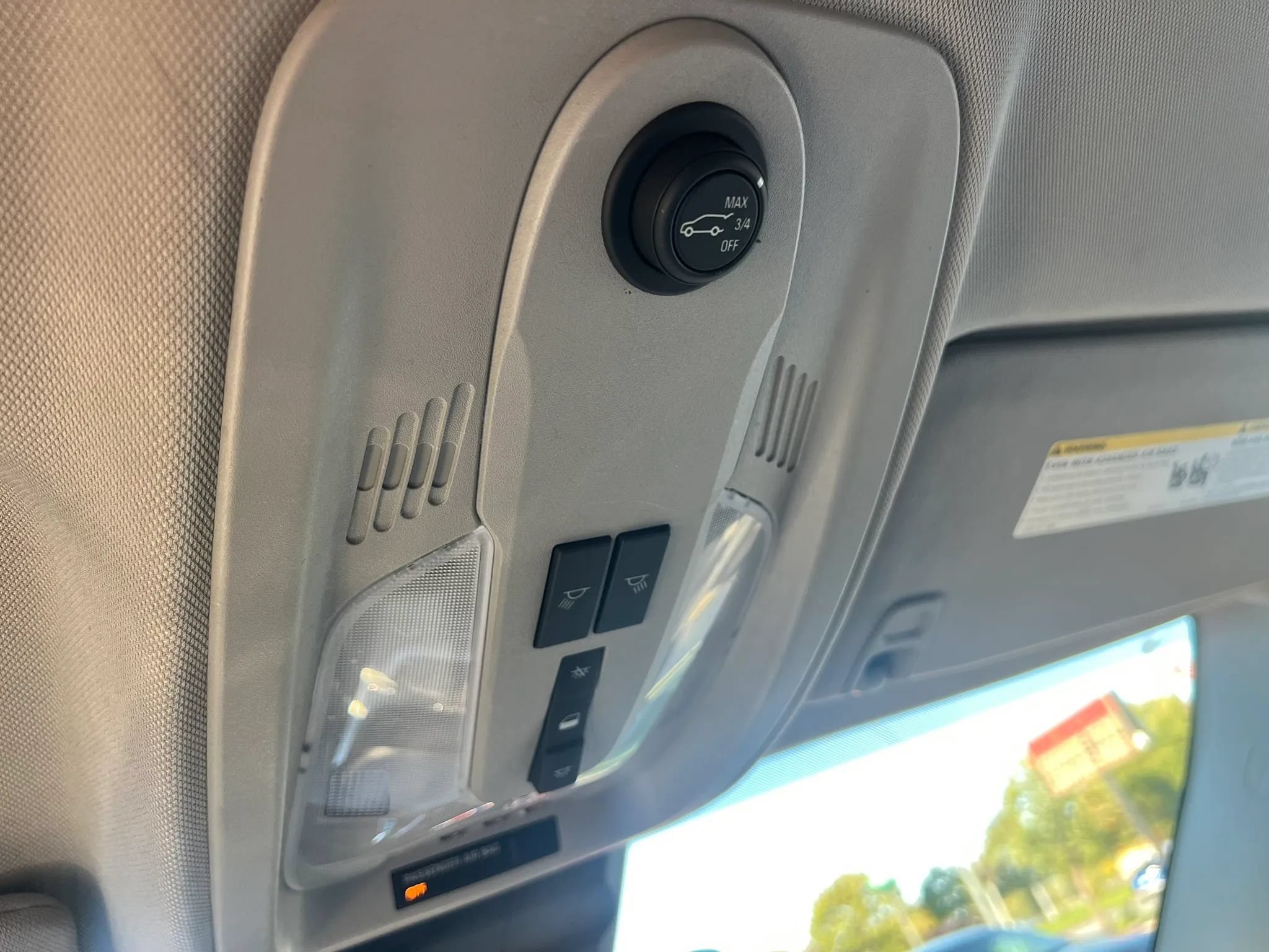 Used 2017 Chevrolet Equinox LT w/ Convenience Package FWD image 40
