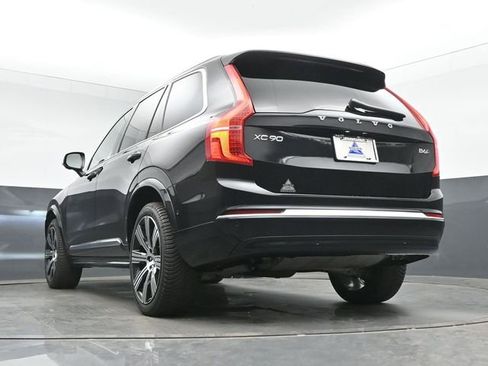 Used 2023 Volvo XC90 B6 Ultimate w/ Protection Package Premier AWD/4WD image 45