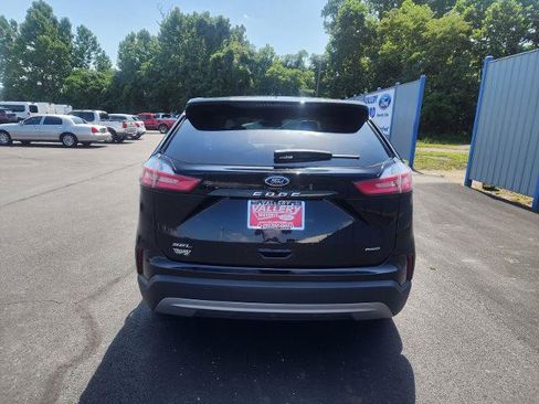 Certified 2024 Ford Edge SEL AWD/4WD image 4
