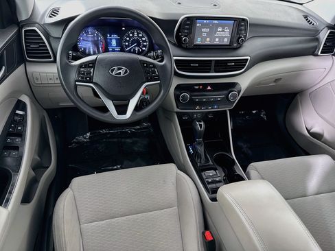 Used 2021 Hyundai Tucson SE FWD image 17