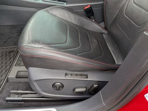 Used 2019 Volkswagen Jetta GLI Autobahn FWD image 17