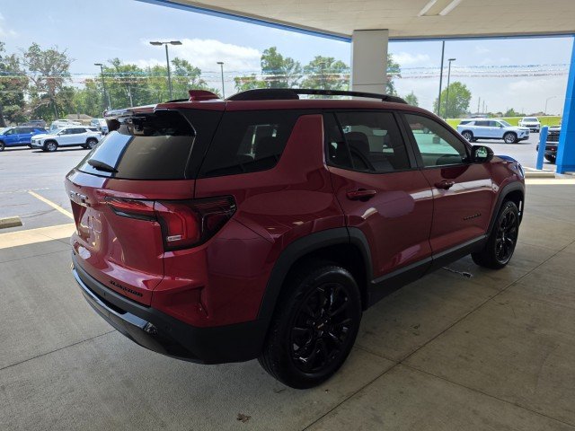 Used 2025 GMC Terrain Elevation w/ Elevation Premium Package FWD image 15