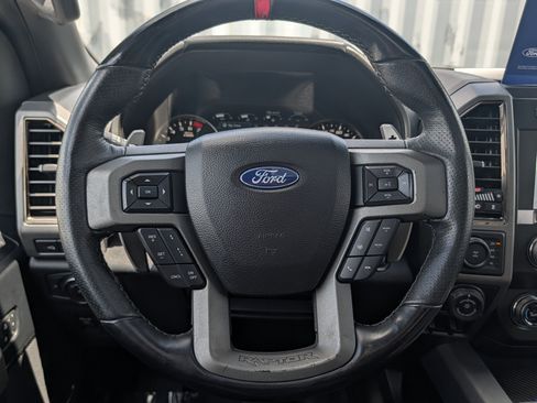 Used 2019 Ford F150 Raptor w/ Equipment Group 802A Luxury AWD/4WD image 33