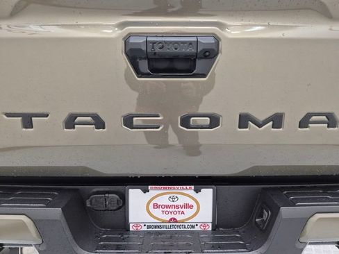 Used 2026 Toyota Tacoma TRD Sport AWD/4WD image 29