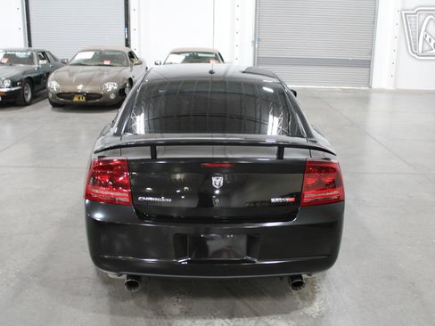Used 2006 Dodge Charger SRT8 w/ SRT Option Group III image 9