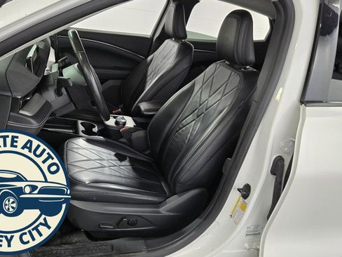 Used 2022 Ford Mustang Mach-E California Route 1 image 31