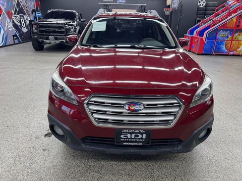 Used 2017 Subaru Outback 2.5i Premium image 8