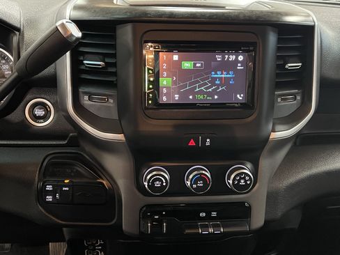 Used 2019 RAM 2500 Big Horn AWD/4WD image 25